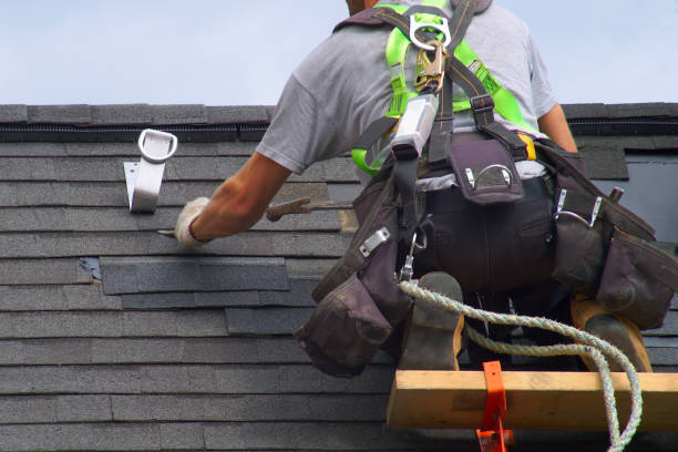 Best Fascia and Soffit Installation  in Franklin Center, NJ